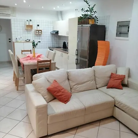 Maja Apartmán Koper
